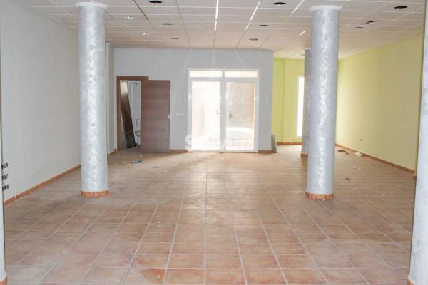 Local o nave en calle Sorolla