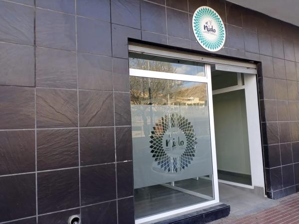 Local en calle Dolores Baeza Gil, 2