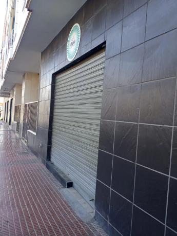 Local en calle Dolores Baeza Gil, 2
