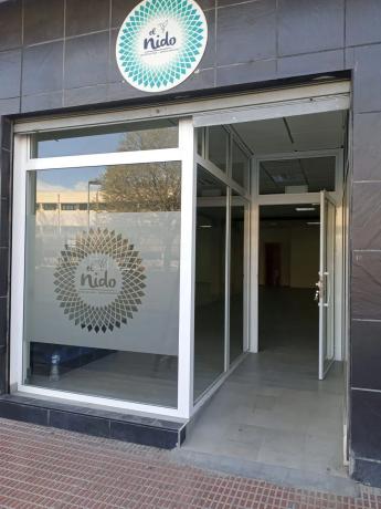 Local en calle Dolores Baeza Gil, 2