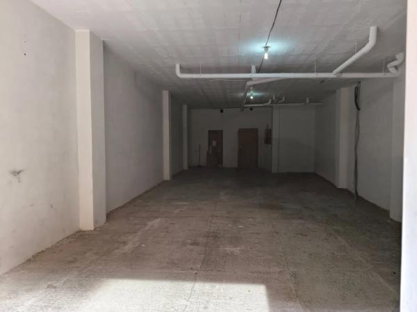 Local en camino del Almajal, 3