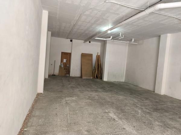 Local en camino del Almajal, 3