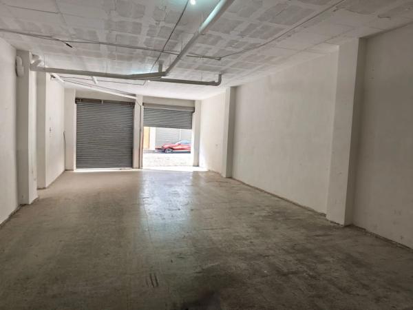 Local en camino del Almajal, 3