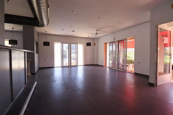 Local en Ciudad Quesada