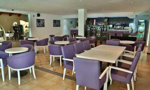 Local en calle Miguel Ángel Jiménez, 1