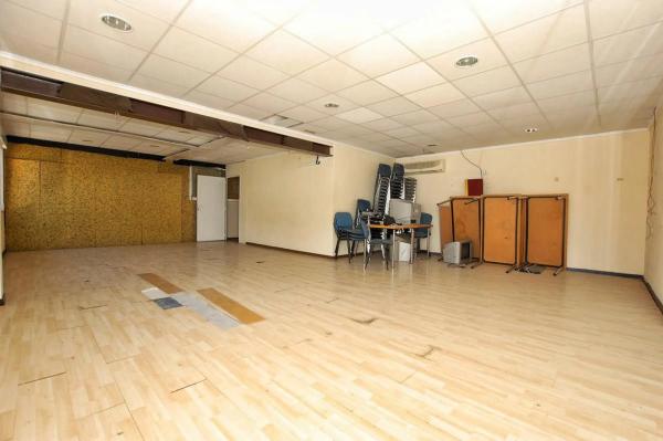 Local en avenida de las Naciones, 81 b