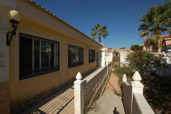 Local en avenida de las Naciones, 81 b