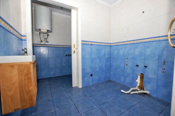 Local en avenida de las Naciones, 81 b