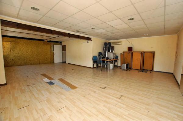 Local en avenida de las Naciones, 81 b