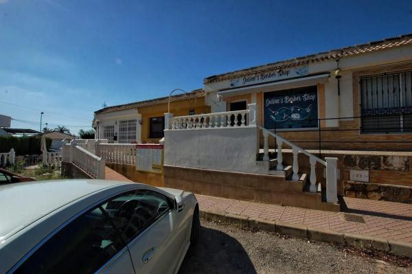 Local en avenida de las Naciones, 81 b