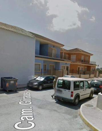 Nave en camino de los Guiraos, 1