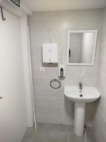 Local en avenida de Crevillente, 8