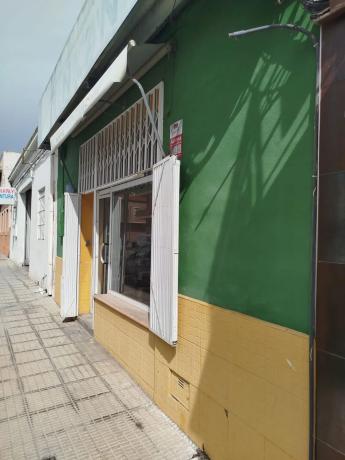 Local en avenida de Crevillente, 8