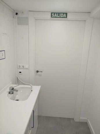 Local en avenida de Crevillente, 8