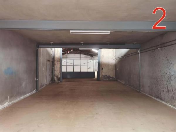 Nave en calle Conde de Vallellano