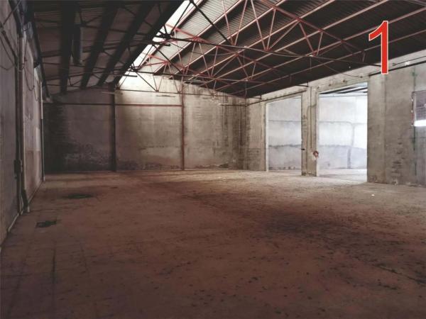 Nave en calle Conde de Vallellano