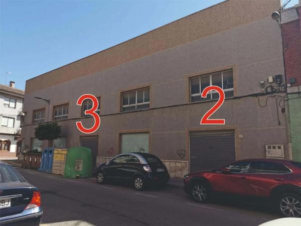 Nave en calle Conde de Vallellano