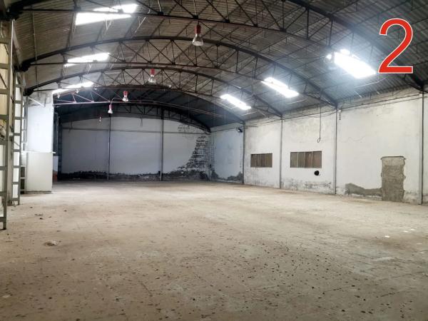 Nave en calle Conde de Vallellano, 1