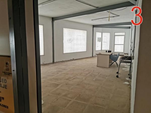 Nave en calle Conde de Vallellano, 1