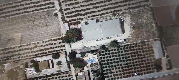 Nave en vereda Rondaina, 56