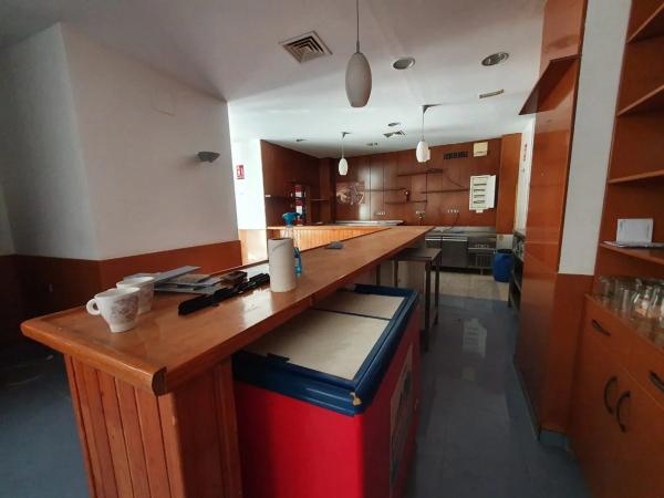 Local en calle José Mira Conesa, 12