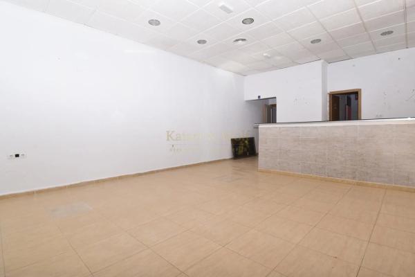 Local en calle Torrevieja