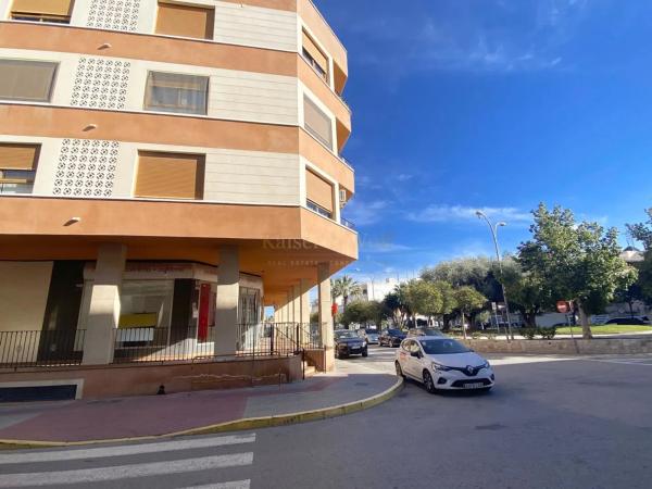 Local en calle Torrevieja