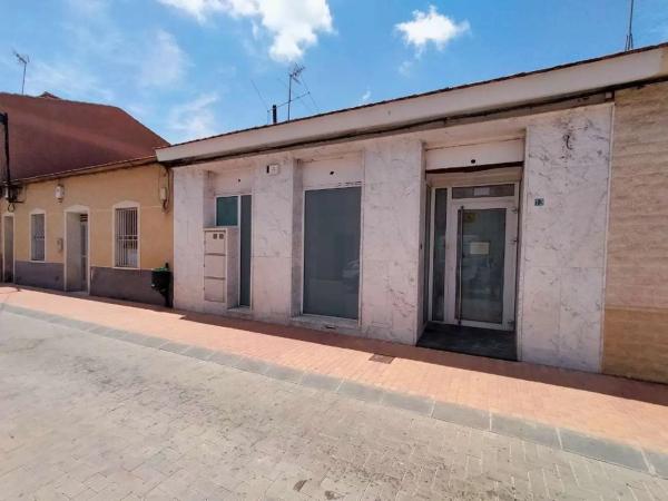 Local o nave en calle Federico García Lorca