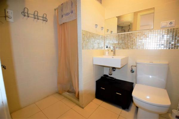 Local en Zona Pueblo