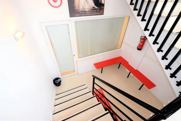 Local en Zona Pueblo