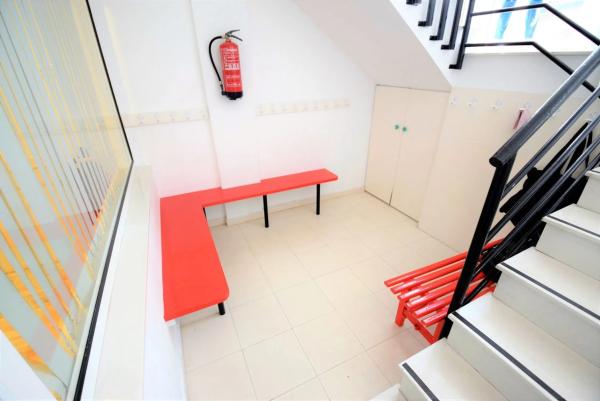 Local en Zona Pueblo