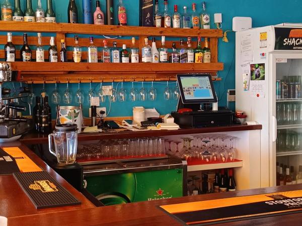 Local en plaza la figuera, 1