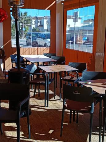 Local en plaza la figuera, 1