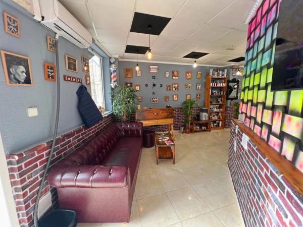 Local en Zona Pueblo