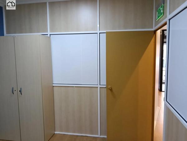 Local en Zona Pueblo