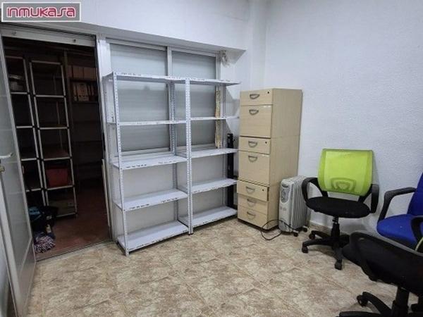 Local en Zona Pueblo