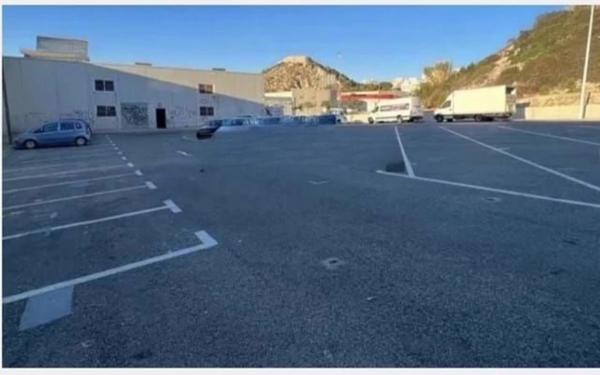 Nave en calle Obrers de Vila