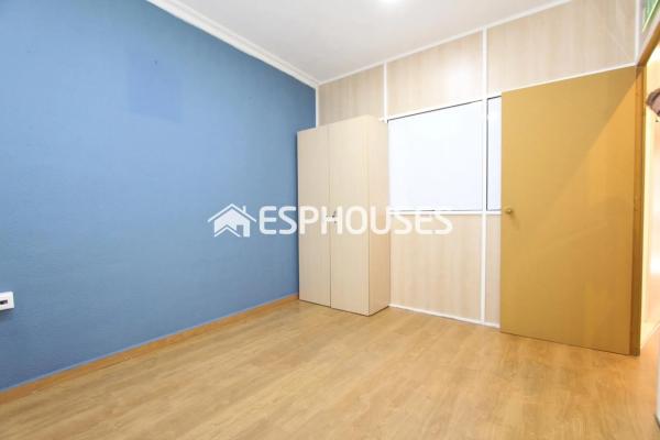 Local en Zona Pueblo