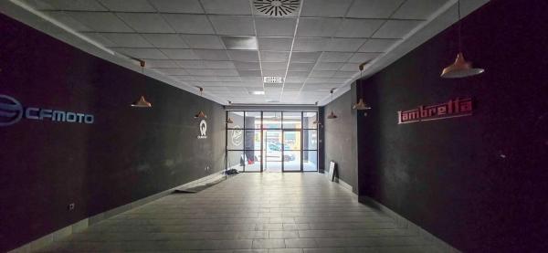 Local en calle Major, 64