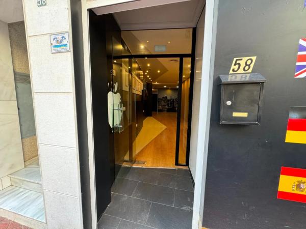 Local en Zona Pueblo