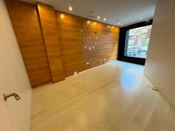 Local en Zona Pueblo