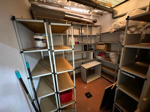 Local en Zona Pueblo