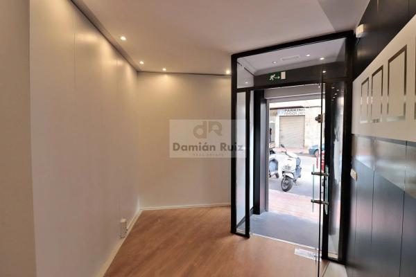 Local en avenida del País Valencià, 58