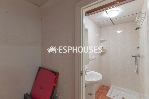 Local en Zona Pueblo