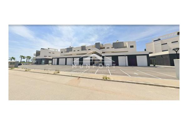 Local en Urbanizaciones