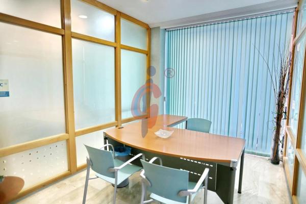 Local en puerta del Cairo s/n