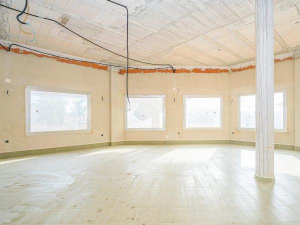 Local en Polígono Sup-7