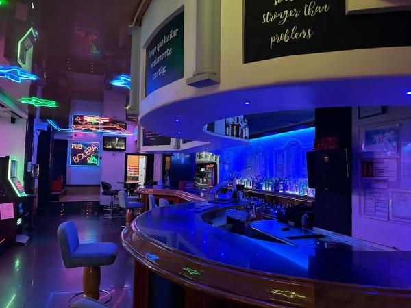 Local en calle Blasco Ibañez, 45