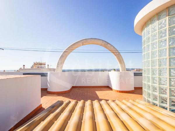 Local en calle Santos Médicos