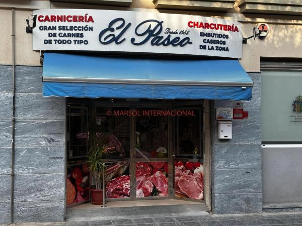 Local en calle El Paseo